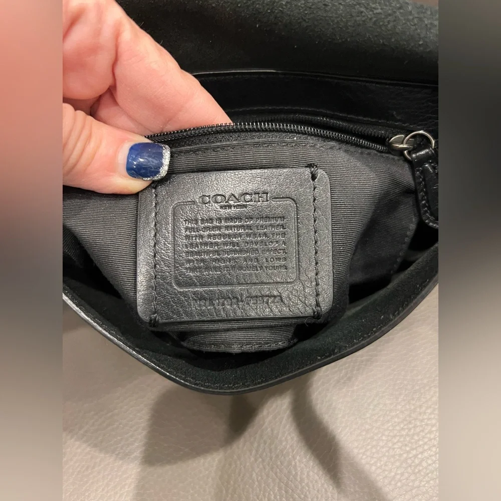 Coach Hudson 86778 Pebbled Leather Cross Body Bag - Picture 5 of 9